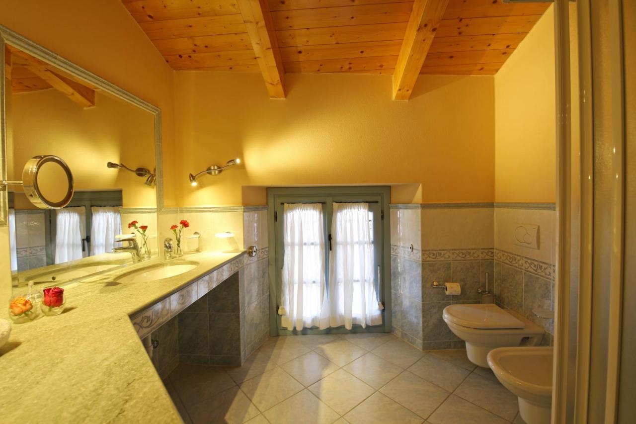 Palazzo Del Vicere Aparthotel Lezzeno Kültér fotó