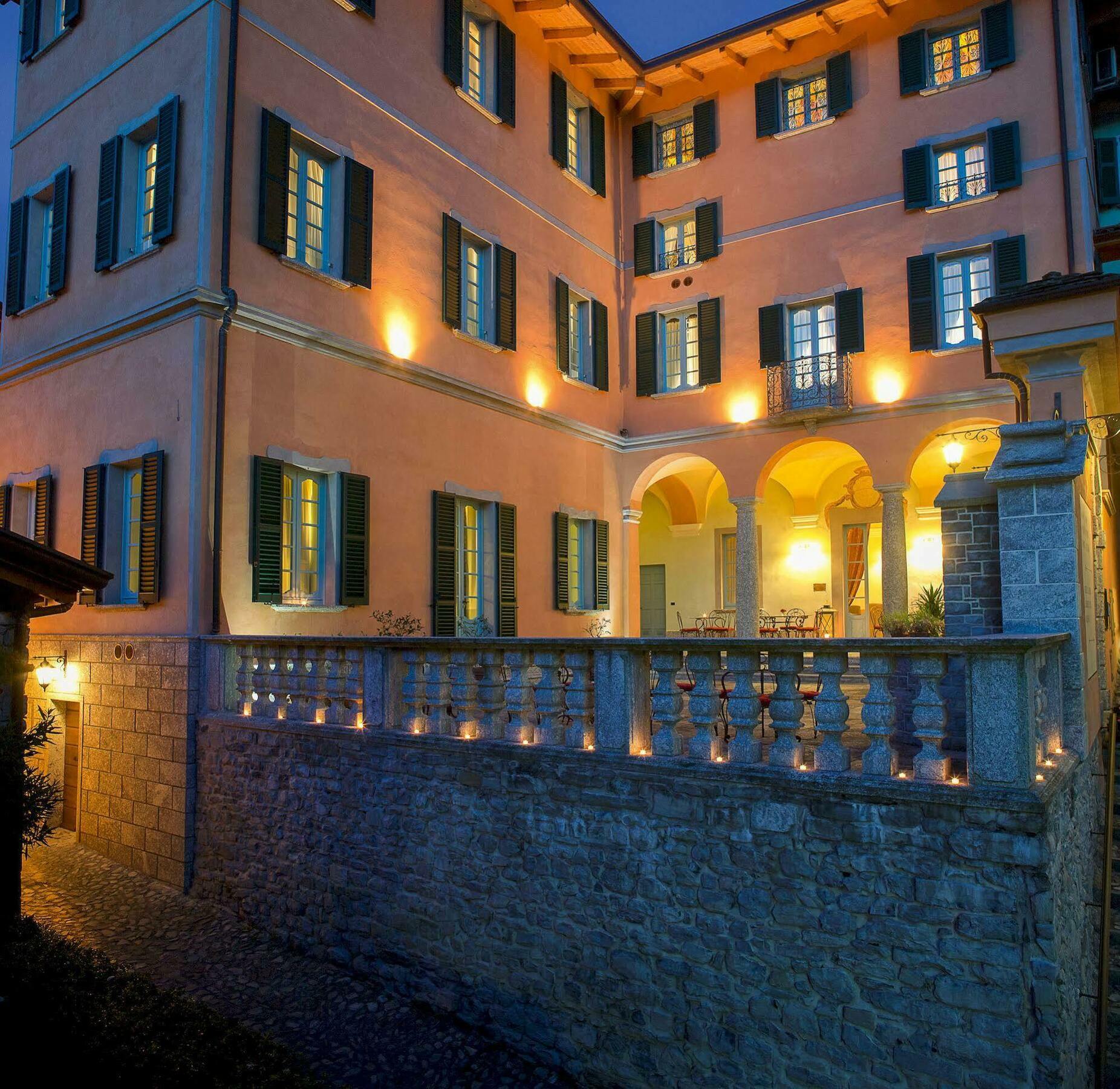Palazzo Del Vicere Aparthotel Lezzeno Kültér fotó